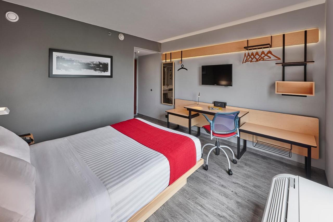 City Express By Marriott Irapuato Exterior photo