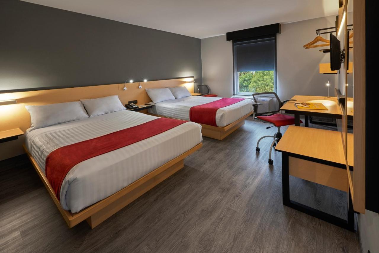 City Express By Marriott Irapuato Exterior photo