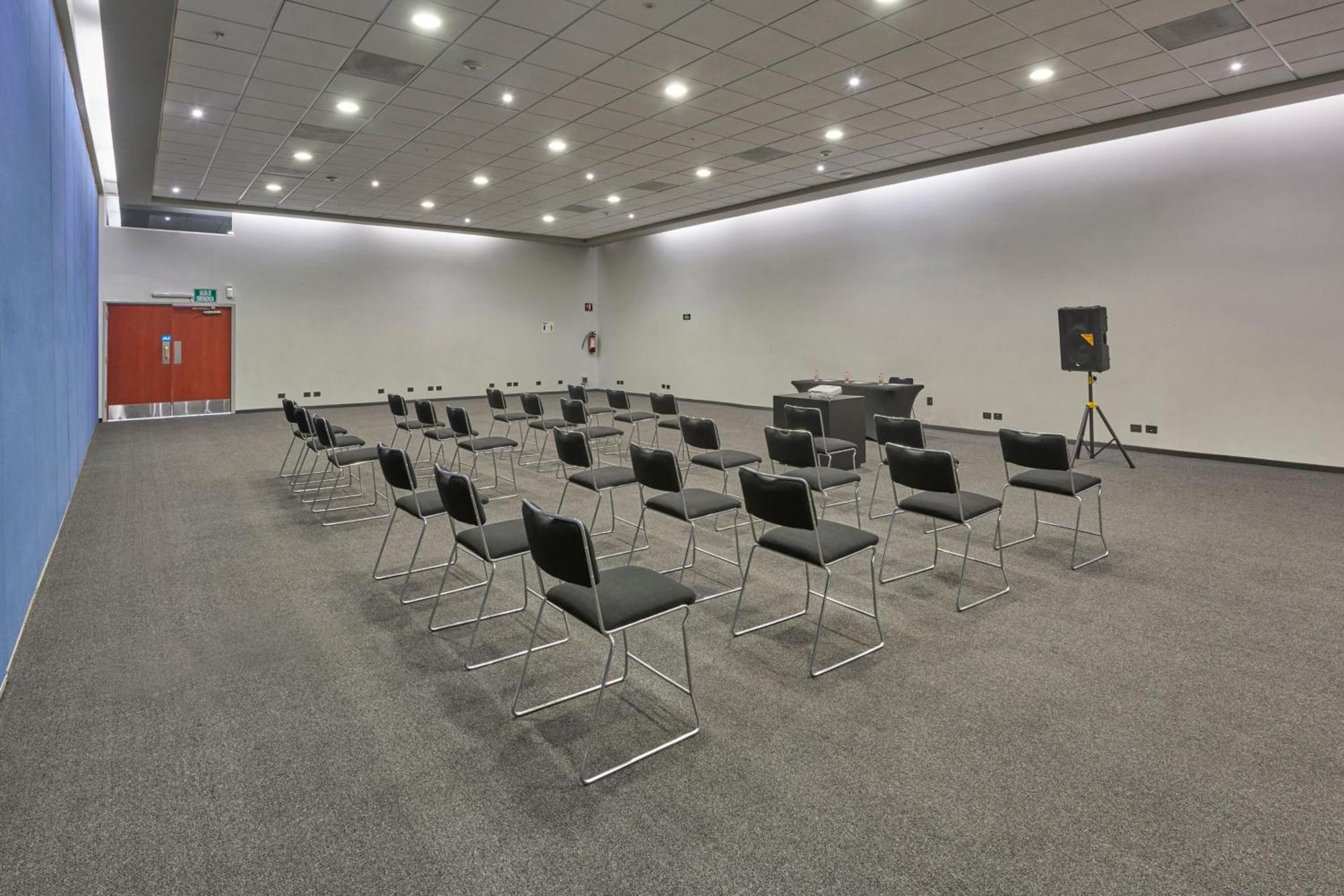 City Express By Marriott Irapuato Exterior photo